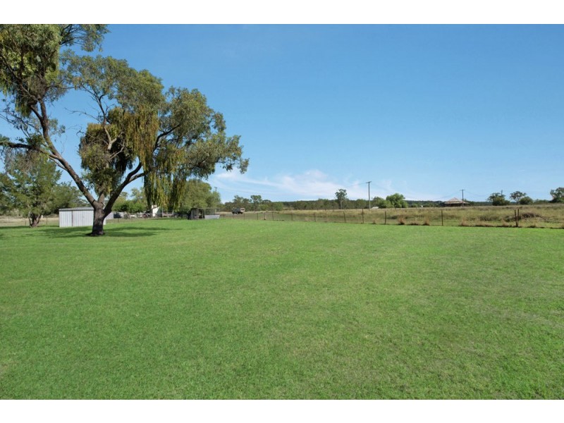 1 Nicholas Street, Goombungee QLD 4354