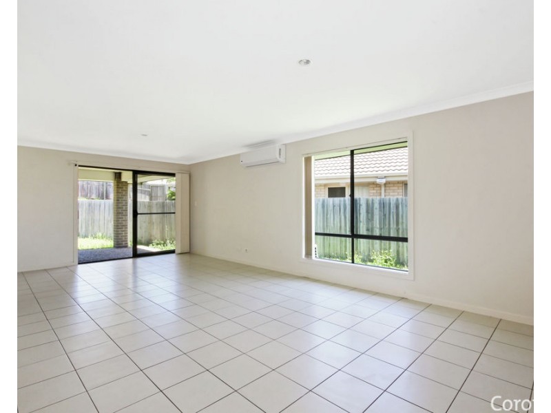 5 Williams Crescent, North Lakes QLD 4509