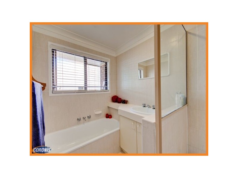 Arana Hills QLD 4054