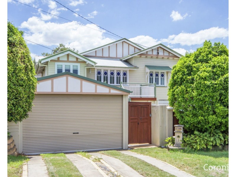 1 Hillcrest Avenue, Wynnum QLD 4178
