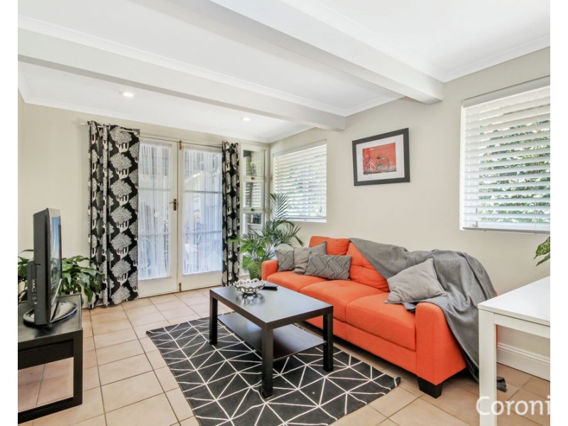 1 Hillcrest Avenue, Wynnum QLD 4178