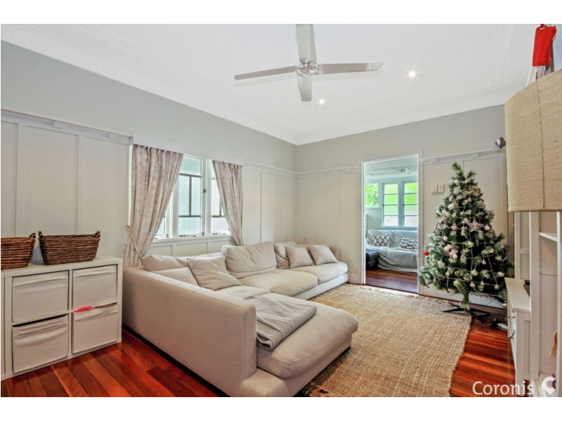 33 Wood Street, Kedron QLD 4031