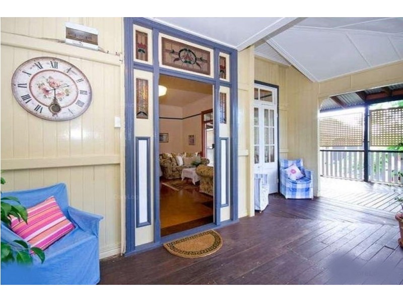 23 Lancaster Street, Coorparoo QLD 4151