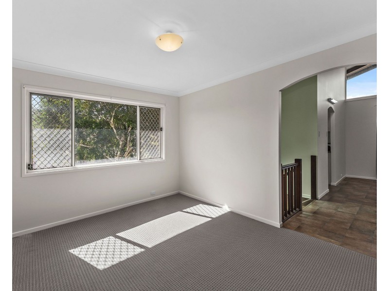 6 Castlecor Street, Ferny Grove QLD 4055