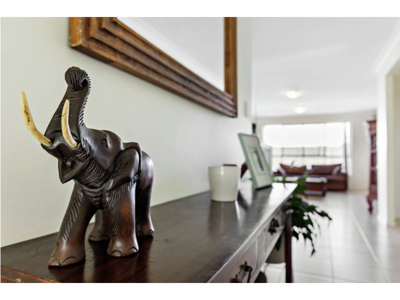 2 Torello Crescent, Victoria Point QLD 4165