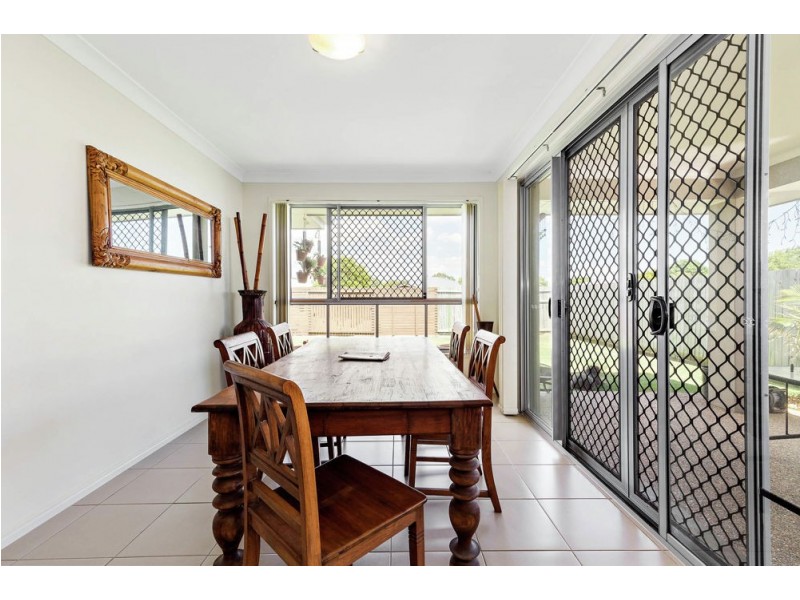 2 Torello Crescent, Victoria Point QLD 4165