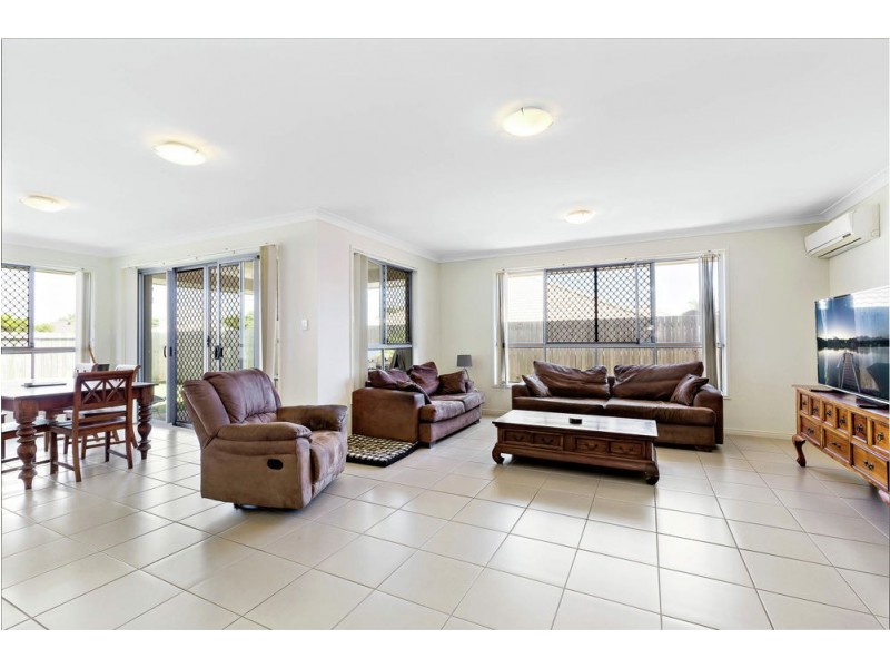 2 Torello Crescent, Victoria Point QLD 4165