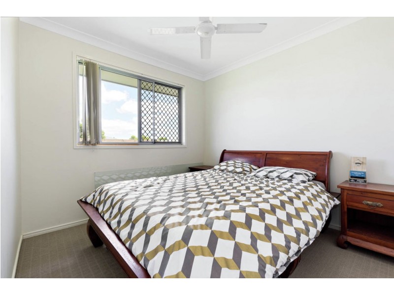 2 Torello Crescent, Victoria Point QLD 4165