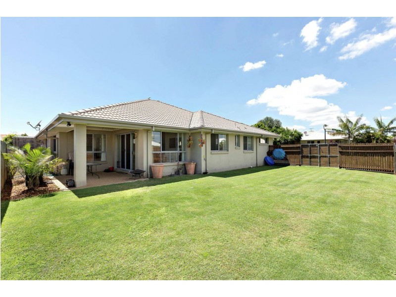 2 Torello Crescent, Victoria Point QLD 4165