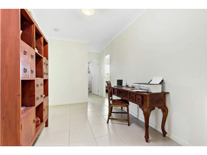 2 Torello Crescent, Victoria Point QLD 4165