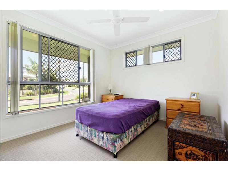 2 Torello Crescent, Victoria Point QLD 4165