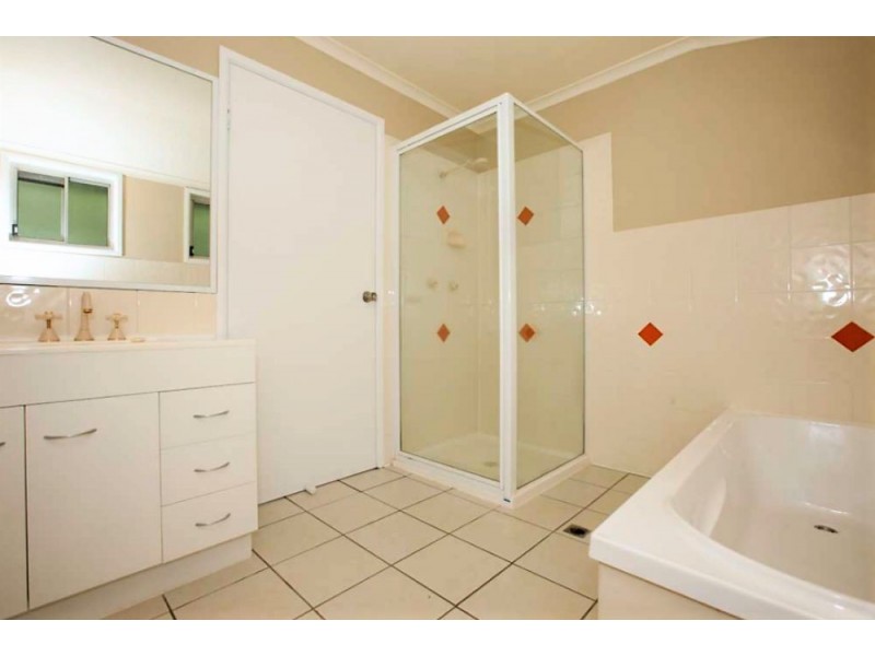 11 Ballandean Street, Murarrie QLD 4172