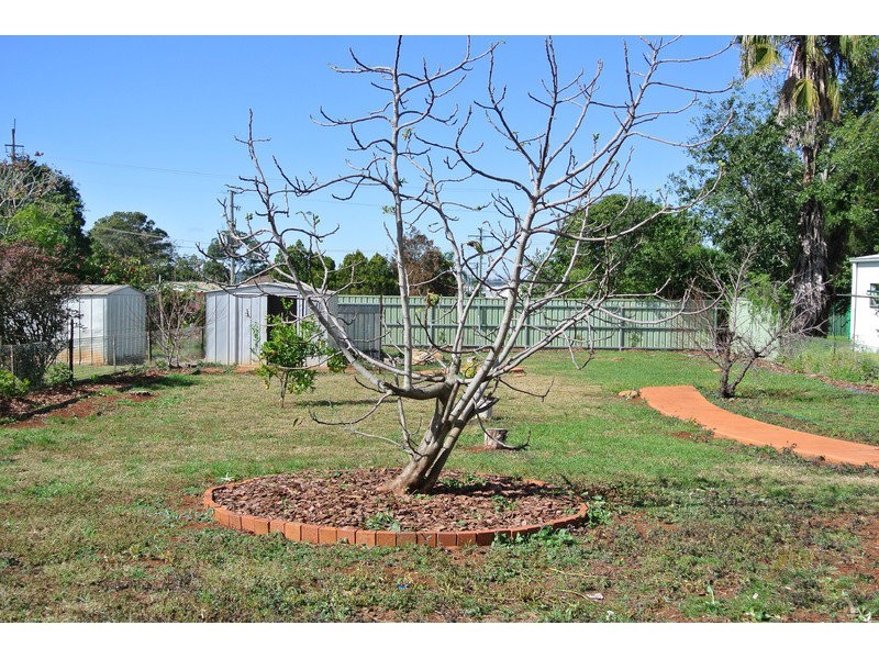28 McDowall Street, Newtown QLD 4350