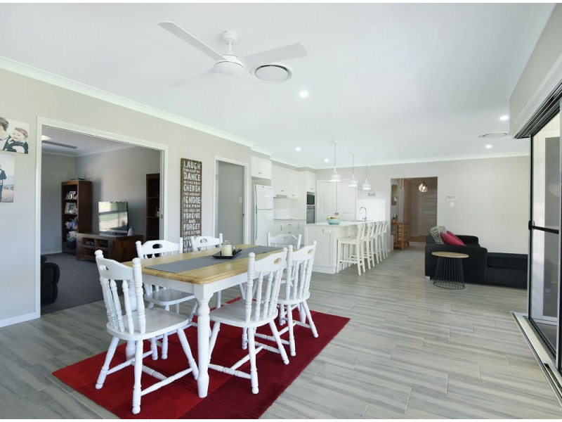 23 Lilly Avenue, Cawdor QLD 4352