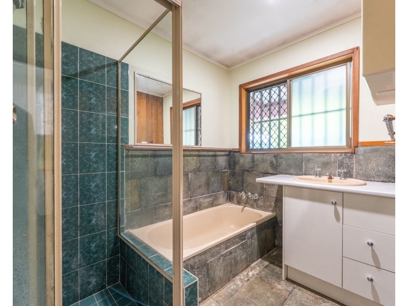 241 Beachmere Road, Caboolture QLD 4510