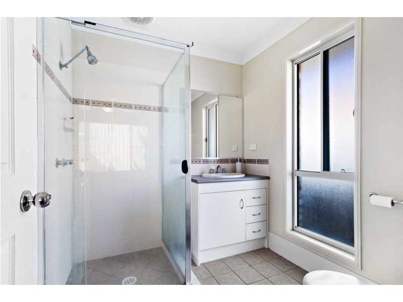 39 Olsen Crescent, Wakerley QLD 4154