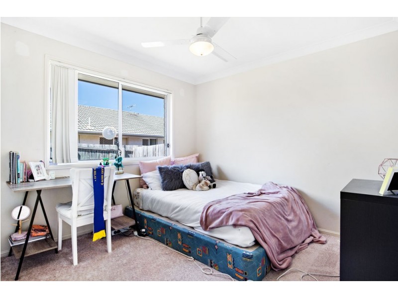 39 Olsen Crescent, Wakerley QLD 4154