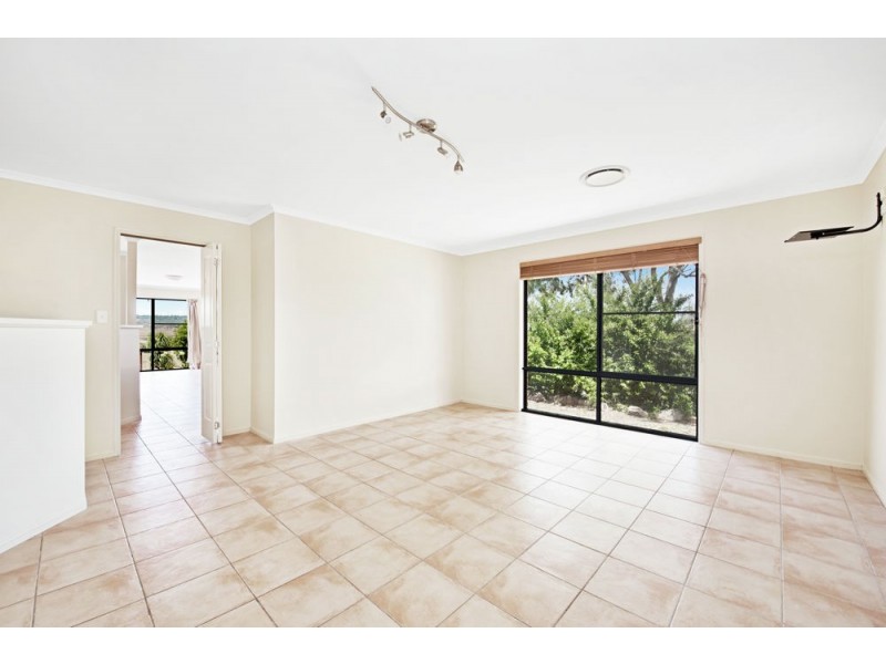 22 Arcane Drive, Gowrie Junction QLD 4352