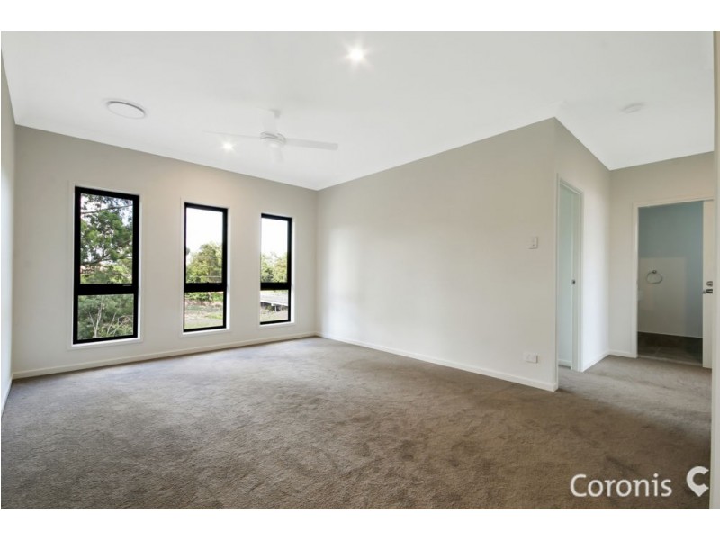 68 Lomond Circuit, Upper Kedron QLD 4055