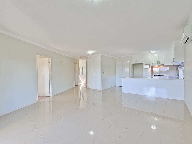 8/75 South Pine Road, Alderley QLD 4051