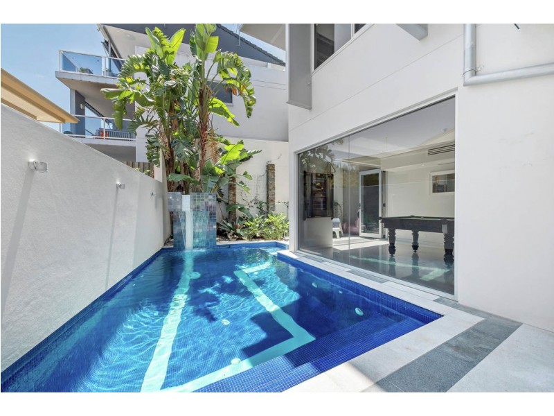 38a Grays Road, Hamilton QLD 4007