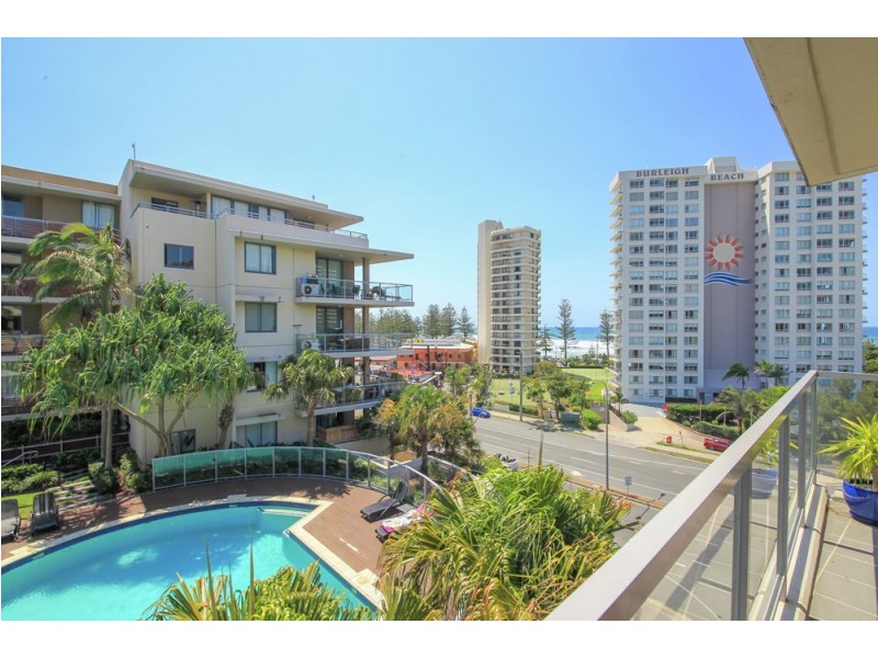 1084/1 Ocean Street, Burleigh Heads QLD 4220