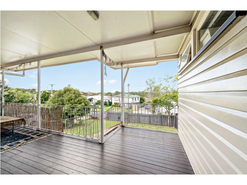 11 Knutsford Street, Chermside West QLD 4032