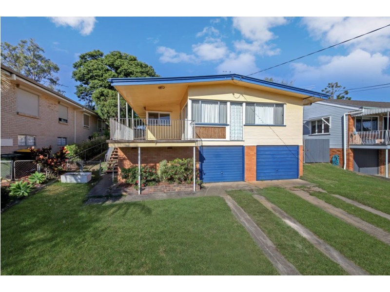 38 Tasman Street, Stafford Heights QLD 4053