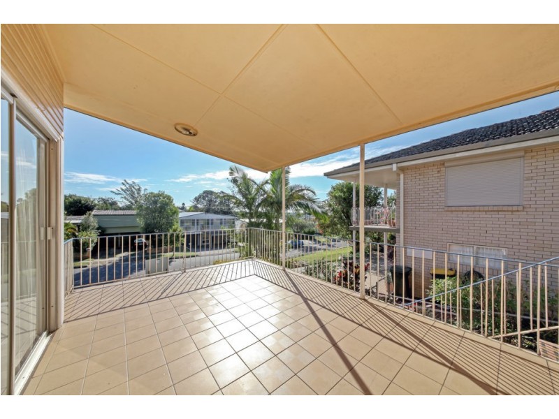 38 Tasman Street, Stafford Heights QLD 4053