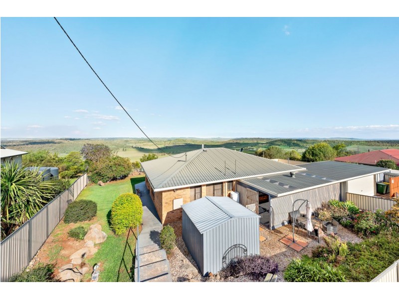 5 Glen Court, Glencoe QLD 4352