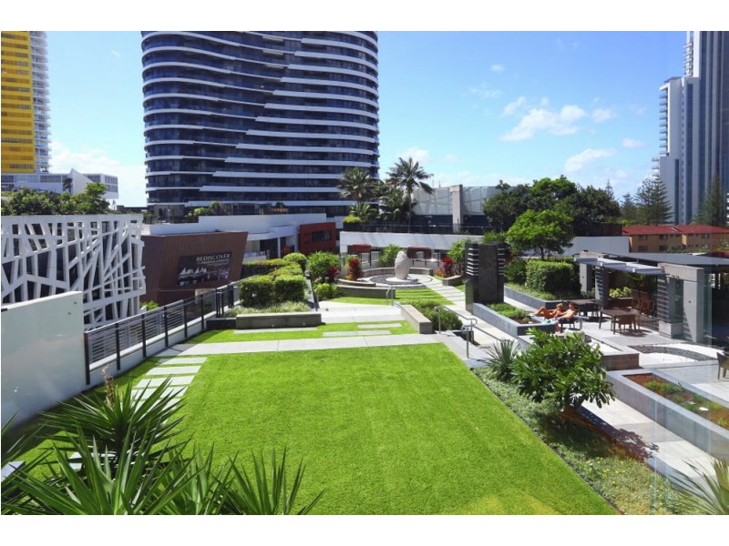 22001/21 Elizabeth Avenue, Broadbeach QLD 4218