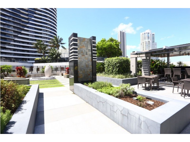 22001/21 Elizabeth Avenue, Broadbeach QLD 4218