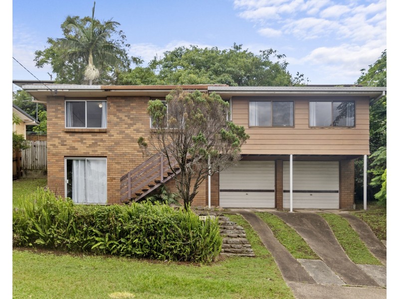 14 Grandis Court, Everton Hills QLD 4053