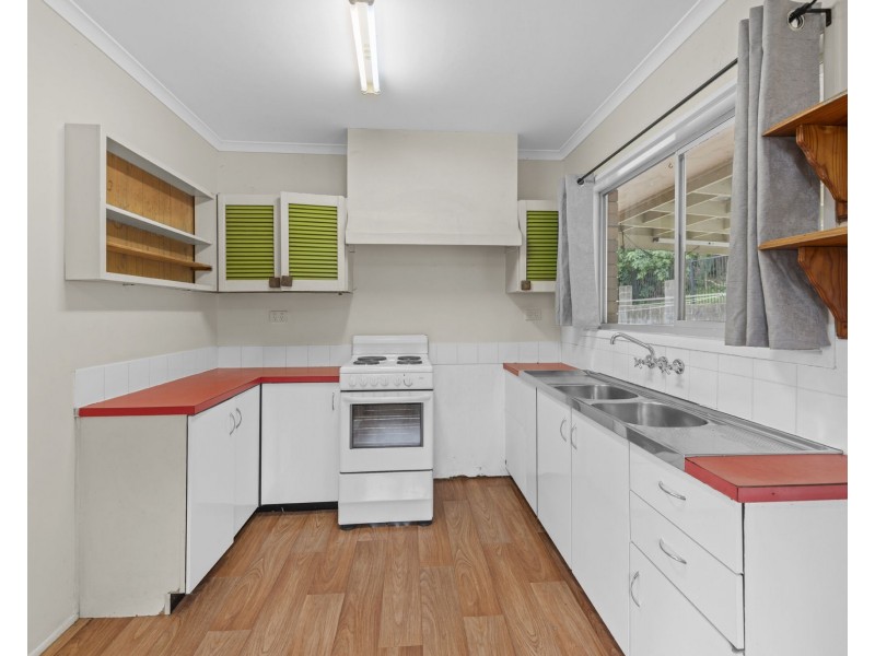 14 Grandis Court, Everton Hills QLD 4053