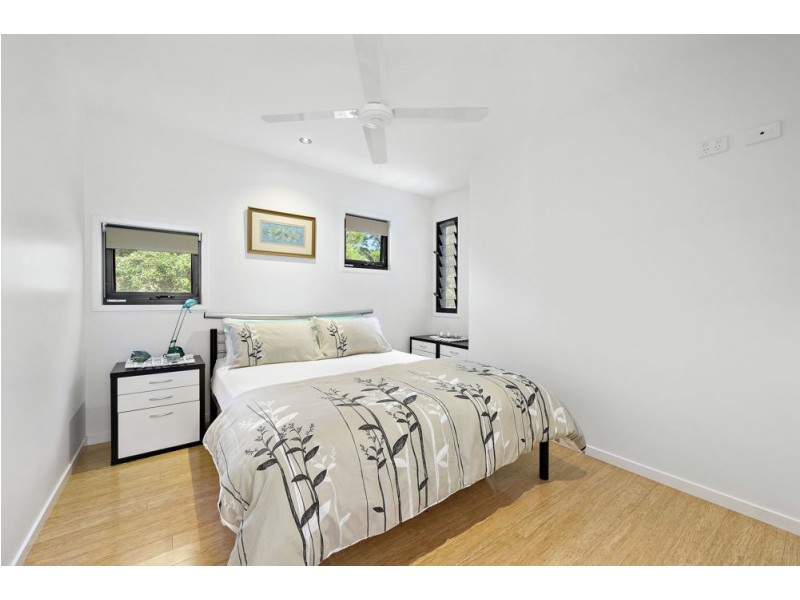 54 White Patch Esplanade, White Patch QLD 4507