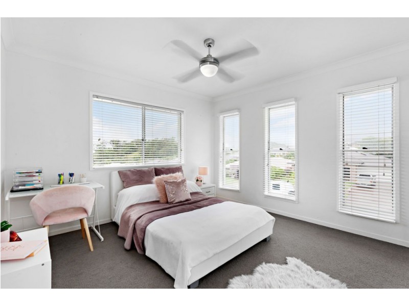 11 Major Mitchell Drive, Upper Coomera QLD 4209