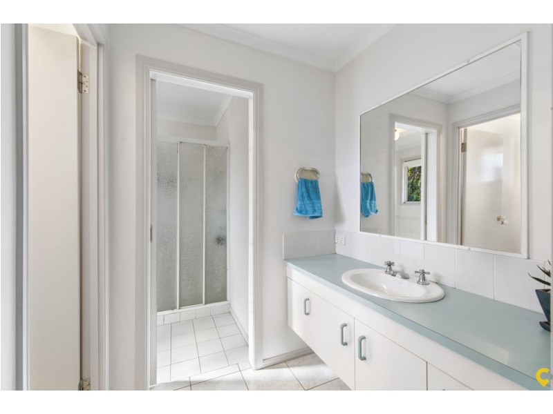 28 Bunya Road, Everton Hills QLD 4053