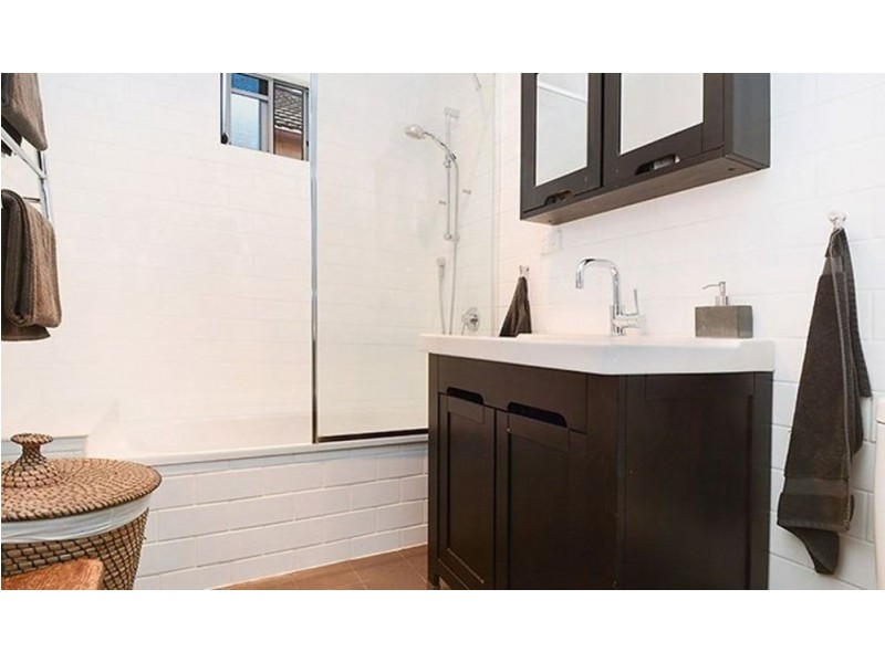 56 Essex Street, Mitchelton QLD 4053