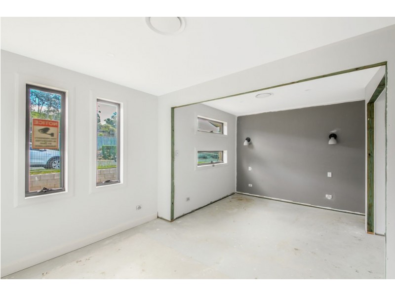 23 Serenade Drive, Coomera QLD 4209
