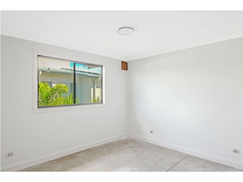 23 Serenade Drive, Coomera QLD 4209