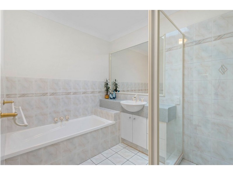 33/14 Oakmont Street, Robina QLD 4226