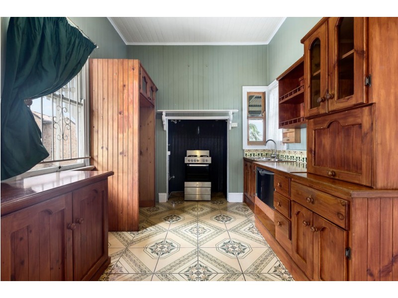 613 Lutwyche Road, Lutwyche QLD 4030