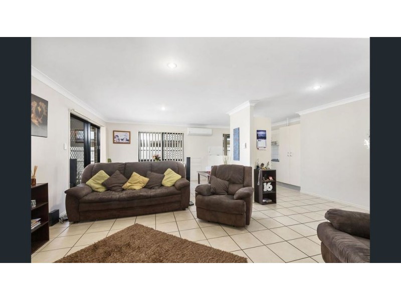 6 Bulloo Street, Glenvale QLD 4350