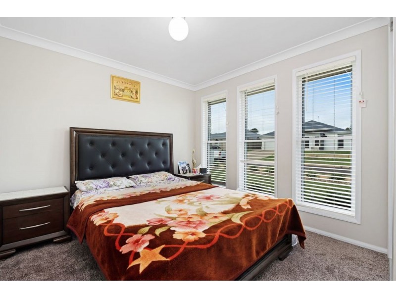 56 Entabeni Drive, Kearneys Spring QLD 4350
