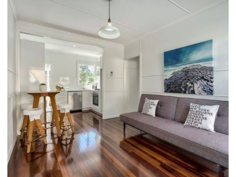 2/15 Jason Street, Red Hill QLD 4059