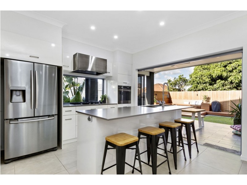 28 De Luchi Street, Carseldine QLD 4034