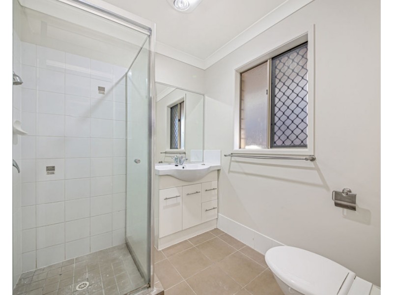 3 Hatia Grove, Ferny Grove QLD 4055