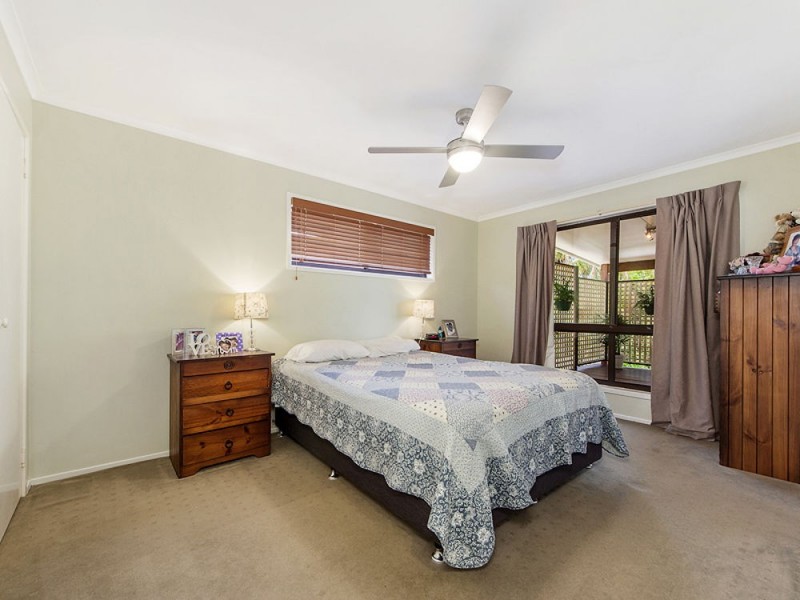 49 Tamworth Drive, Helensvale QLD 4212