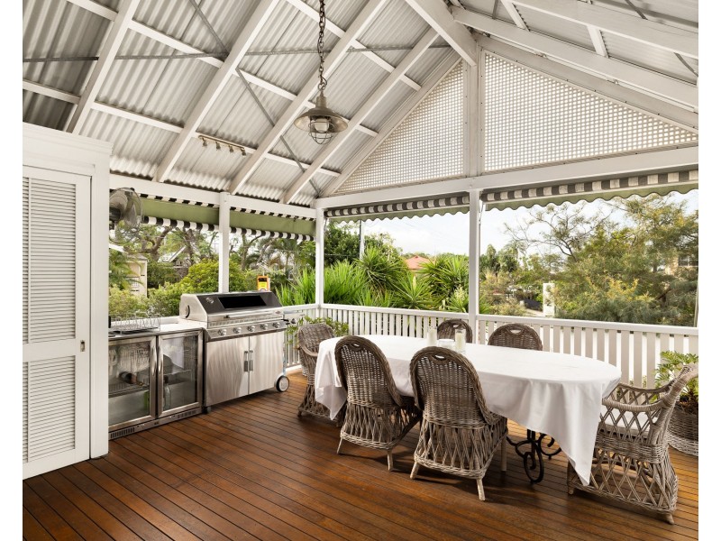 90 Adelaide Street, Clayfield QLD 4011