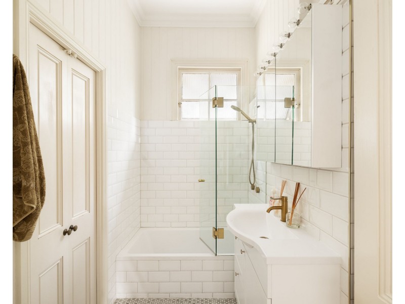 90 Adelaide Street, Clayfield QLD 4011